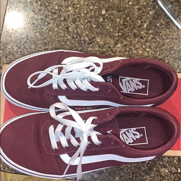 Vans canvas shoes burgundy 8.0 women’s - Picture 2 of 5